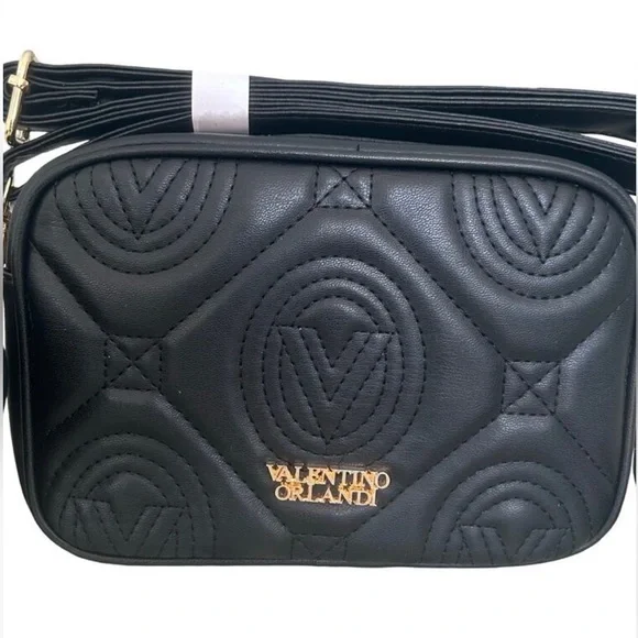 🖤 NWT Valentino Orlandi Black Quilted Crossbody & Camera Bag  + Change Purse🖤 - Picture 2 of 9